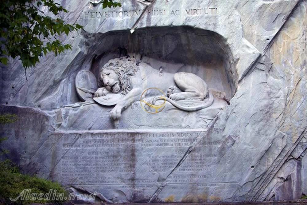 بنای یادبود شیر لوسرن - سوئیس | علاءالدین تراول