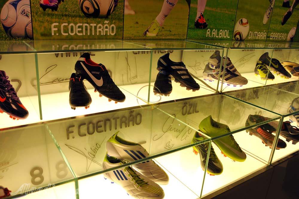 موزه رئال مادرید در اسپانیا | علاءالدین تراول