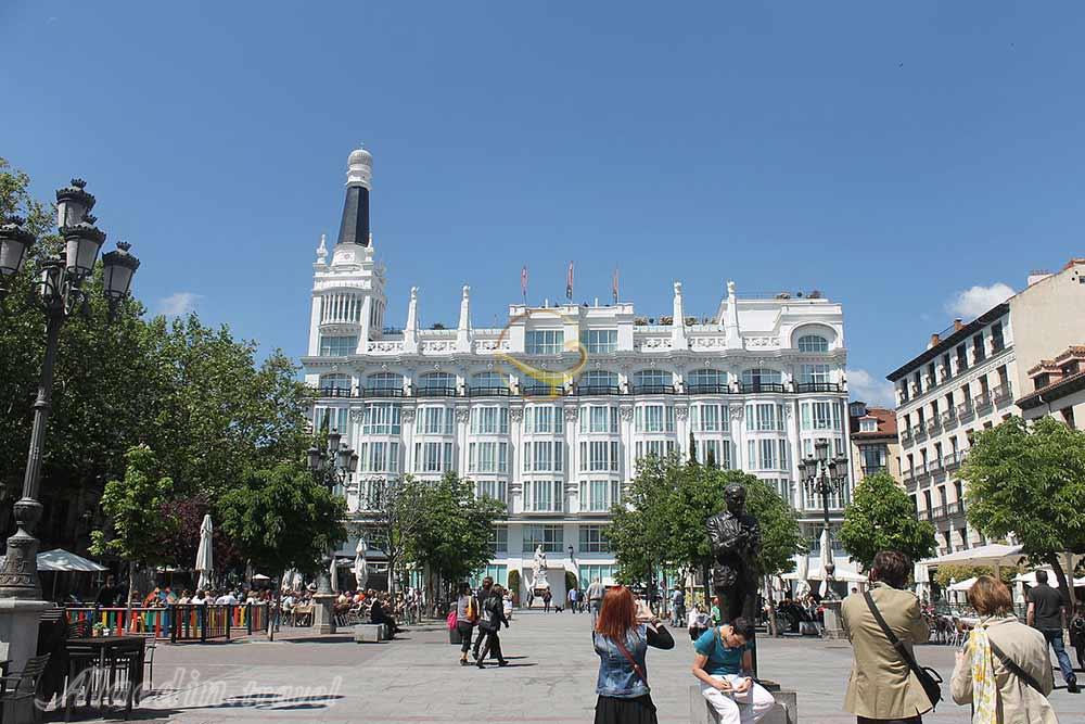 میدان سانتا آنا در مادرید - اسپانیا | علاءالدین تراول