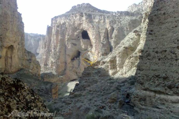 قلعه دربند قاطرچی ماه نشان