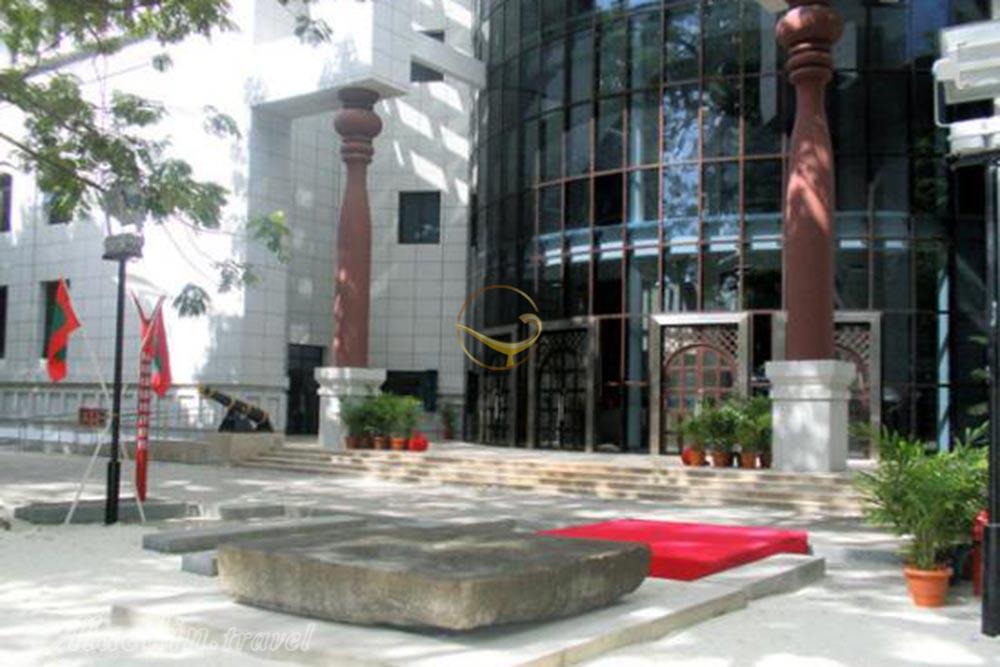 گالری هنر اسجهی ماله - مالدیو | علاءالدین تراول