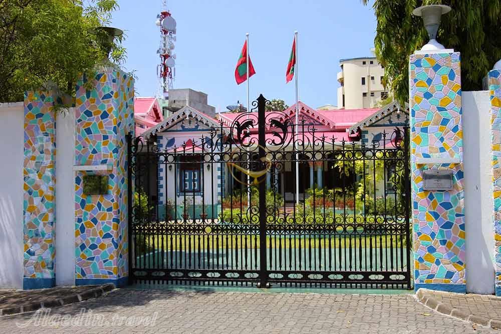 کاخ مولی آگه در ماله - مالدیو | علاءالدین تراول