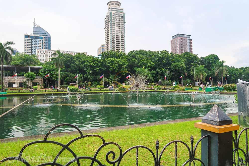 پارک ریزال مانیل - فیلیپین | علاءالدین تراول