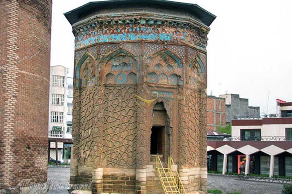 گنبد کبود مراغه | علاءالدین تراول