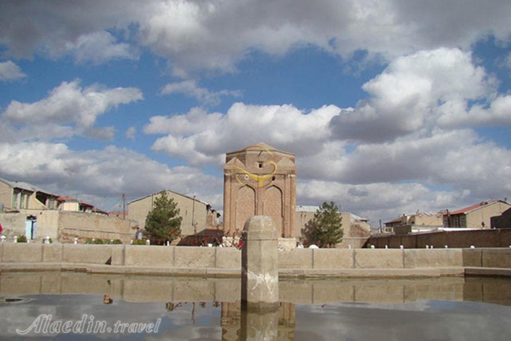 گنبد سرخ مراغه | علاءالدین تراول