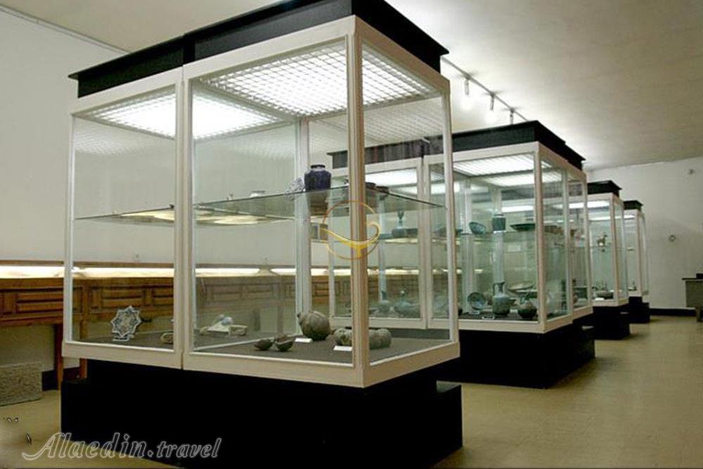 محوطه داخلی موزه ایلخانی مراغه | علاءالدین تراول