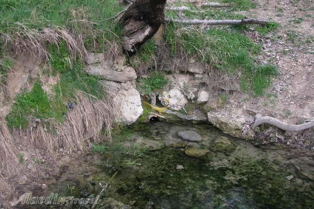 چشمه آب گرم ایستی بلاغ مراغه | علاءالدین تراول