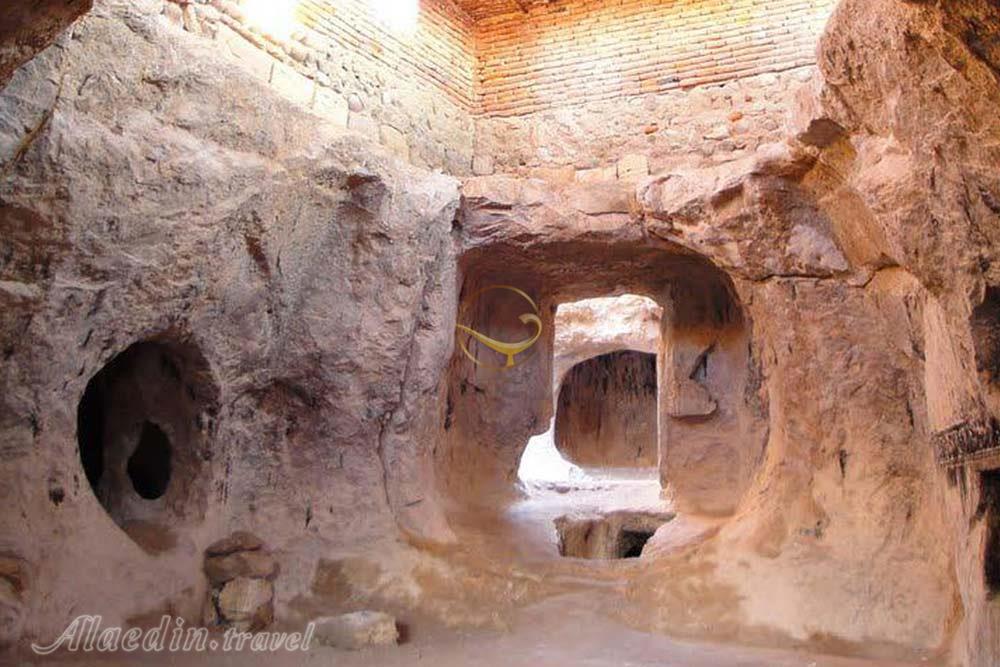 معبد مهر مراغه | علاءالدین تراول