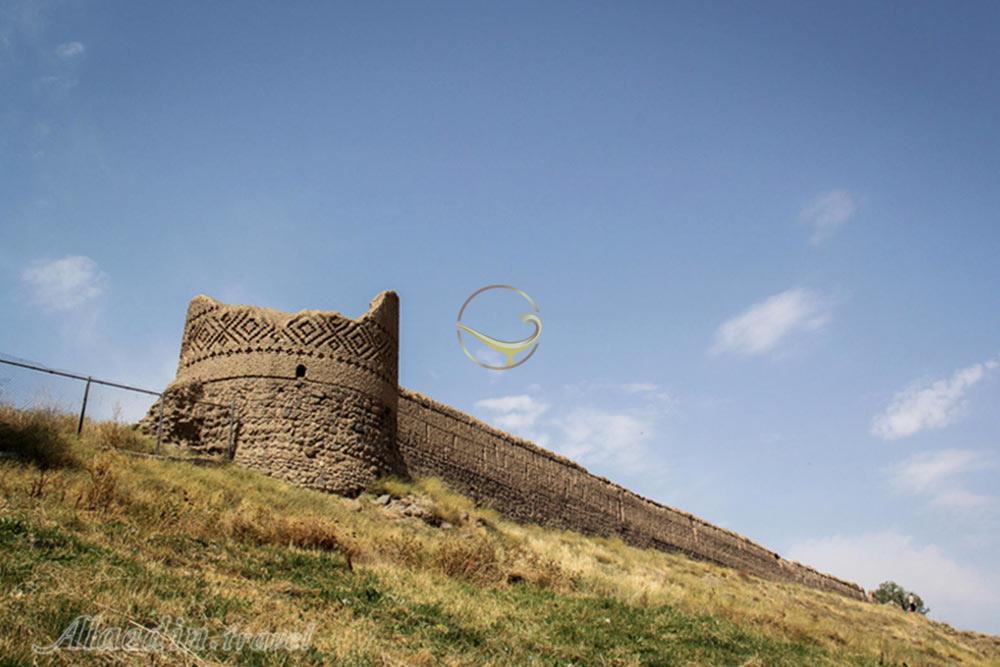 کهنه قلعه مشگین شهر | علاءالدین تراول