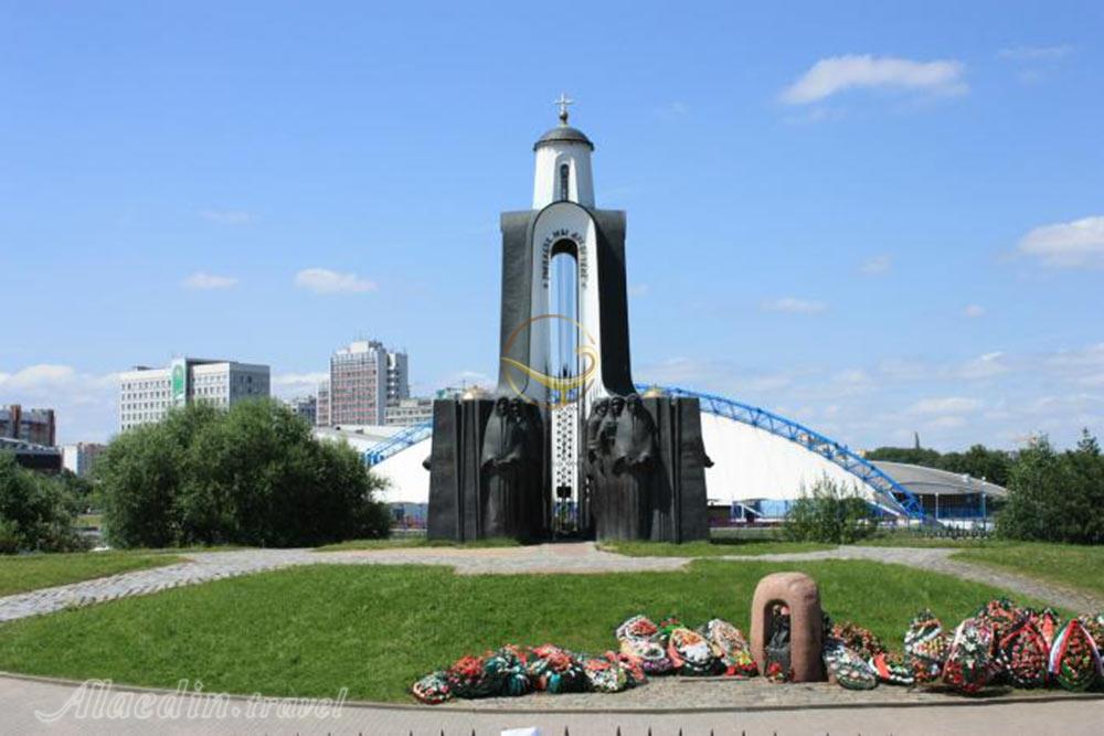 جزیره اشک ها مینسک - بلاروس | علاءالدین تراول