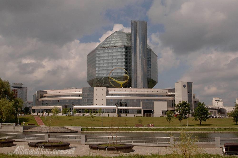 کتابخانه ملی بلاروس | علاءالدین تراول