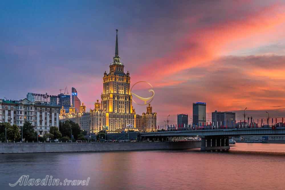 ساختمان وزارت امور خارجه (هفت خواهران) مسکو روسیه | علاءالدین تراول