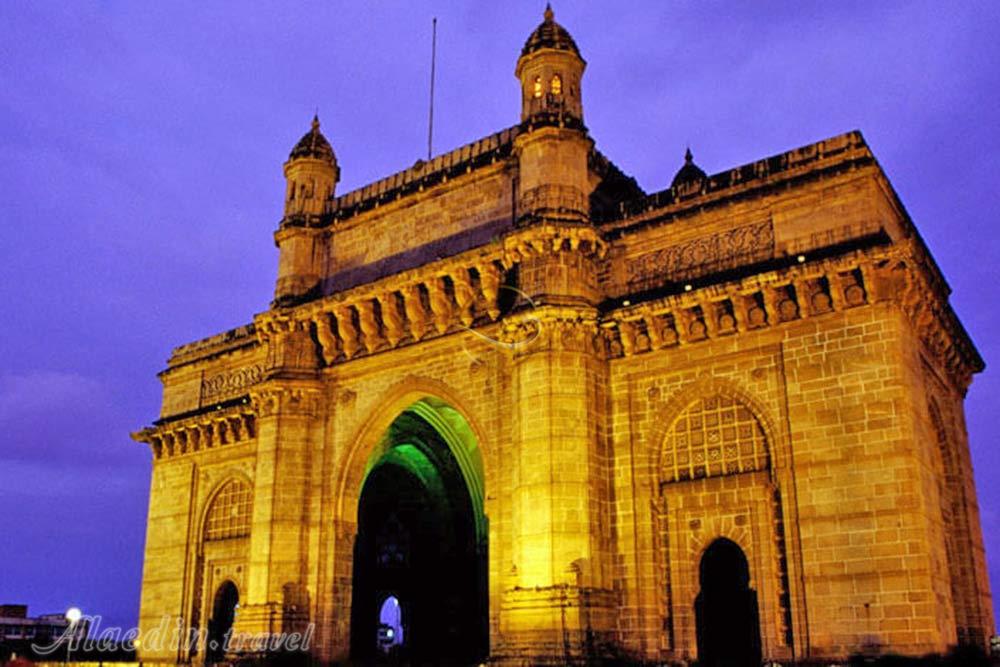 دروازه هند در بمبئی - هند | علاءالدین تراول