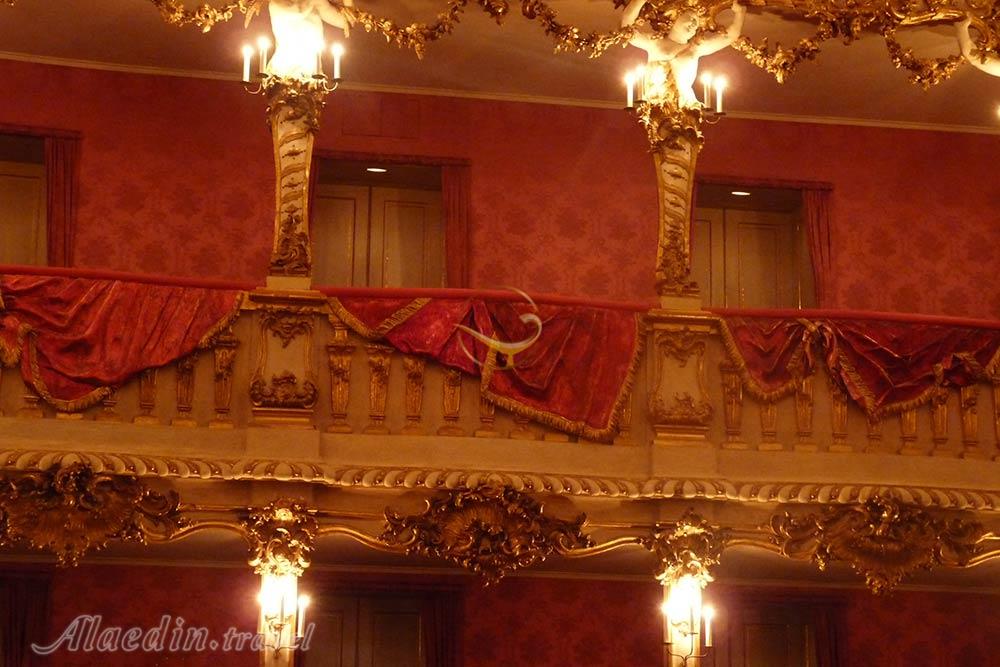 تئاتر کوویلیز در مونیخ - آلمان | علاءالدین تراول