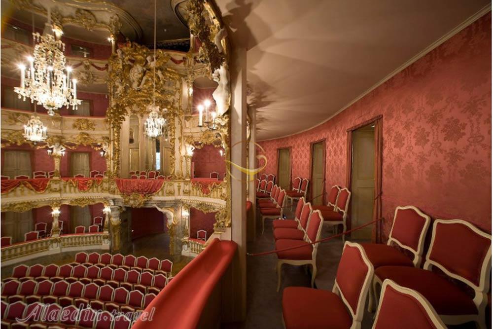 تئاتر کوویلیز در مونیخ - آلمان | علاءالدین تراول