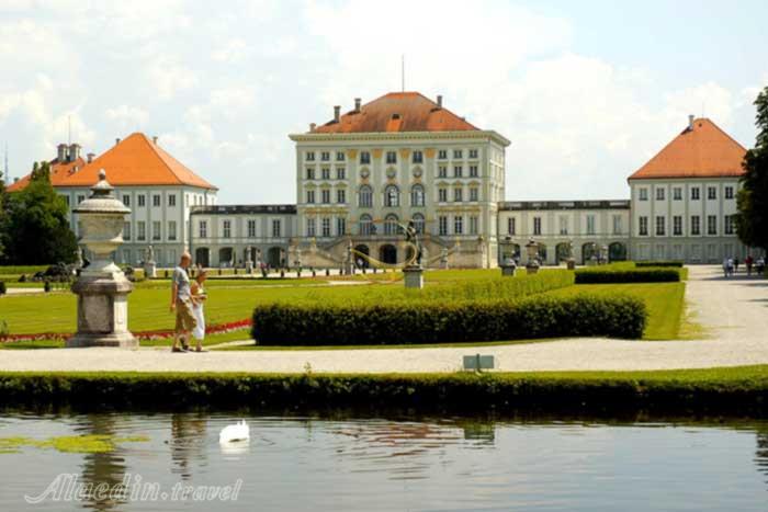 کاخ نیمفنبورگ در مونیخ - آلمان