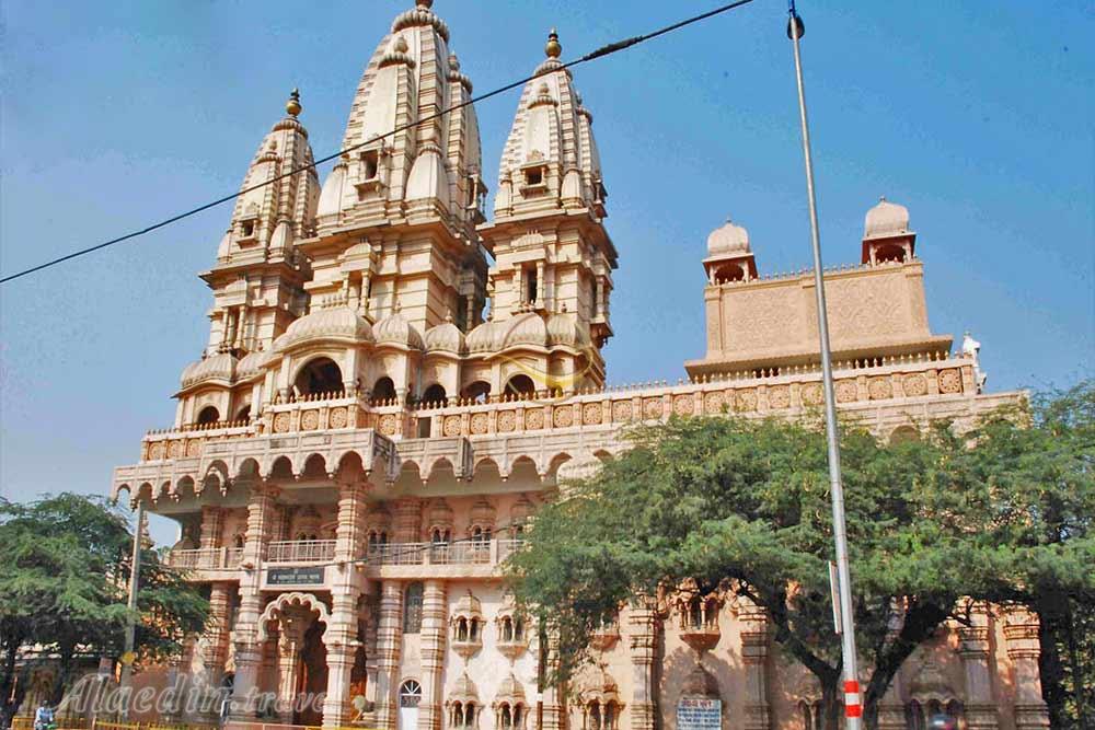 معبد چاتارپور در دهلی نو - هند | علاءالدین تراول