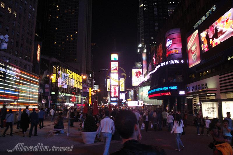 میدان تایمز نیویورک - آمریکا | علاءالدین تراول