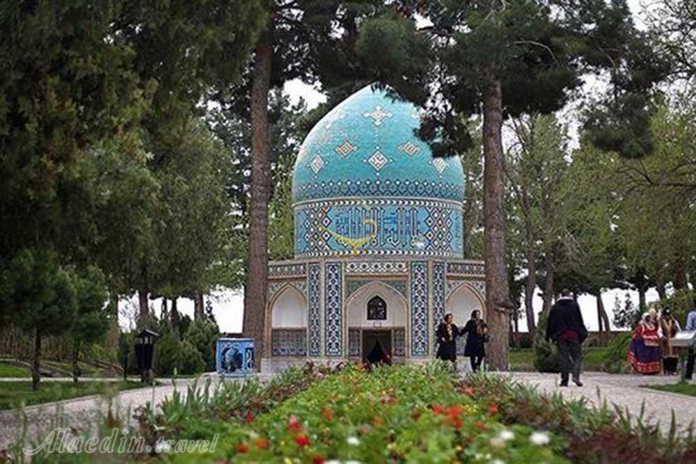 آرامگاه عطار نیشابوری در نیشابور | علاءالدین تراول