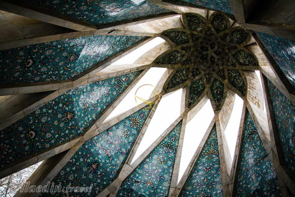 آرامگاه حکیم عمر خیام در نیشابور | علاءالدین تراول