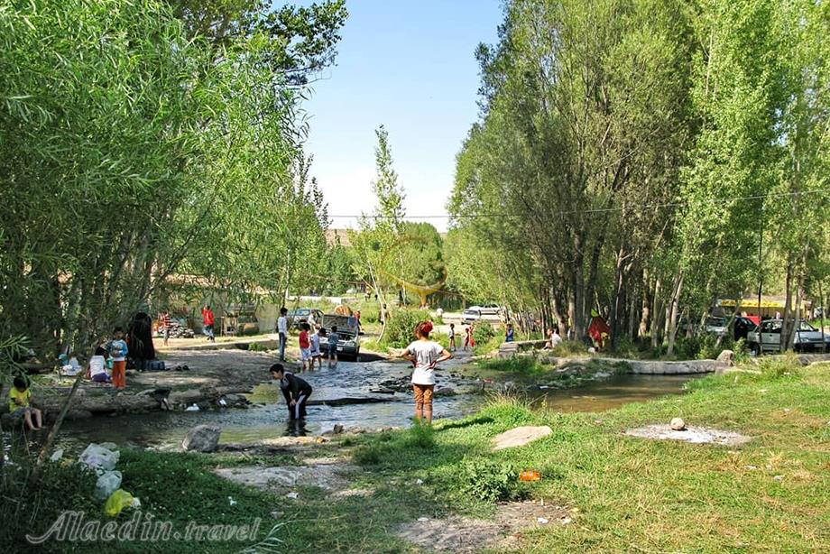 تفرجگاه بولاغلار نیر | علاءالدین تراول