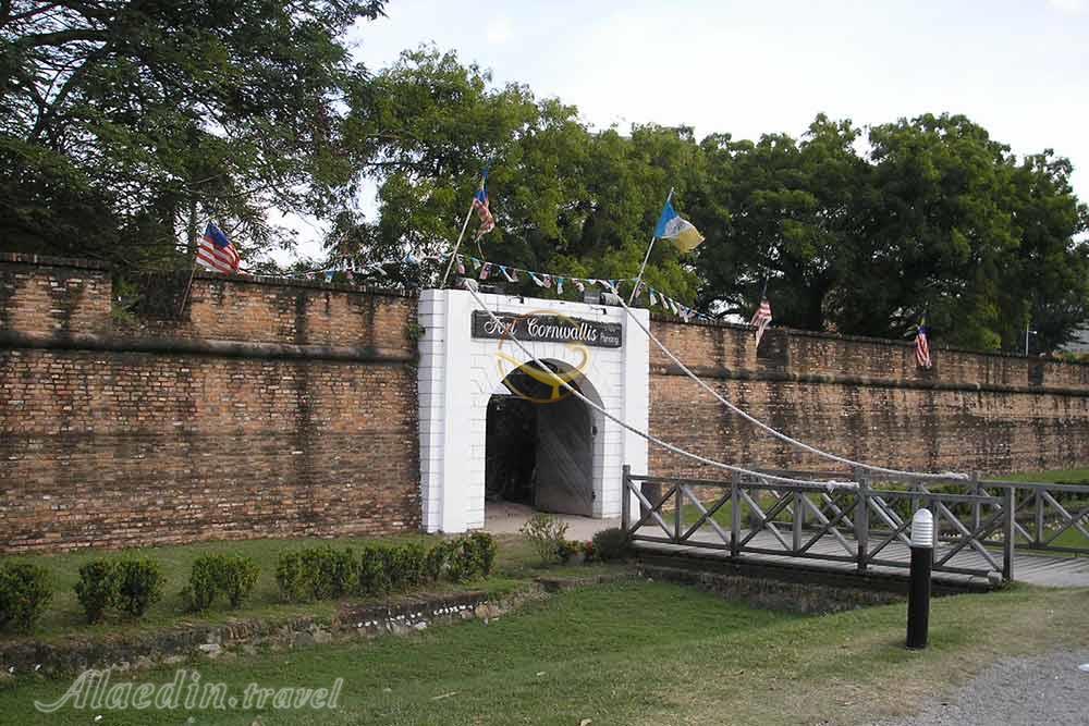 قلعه کورنوالیس در پنانگ | علاءالدین تراول