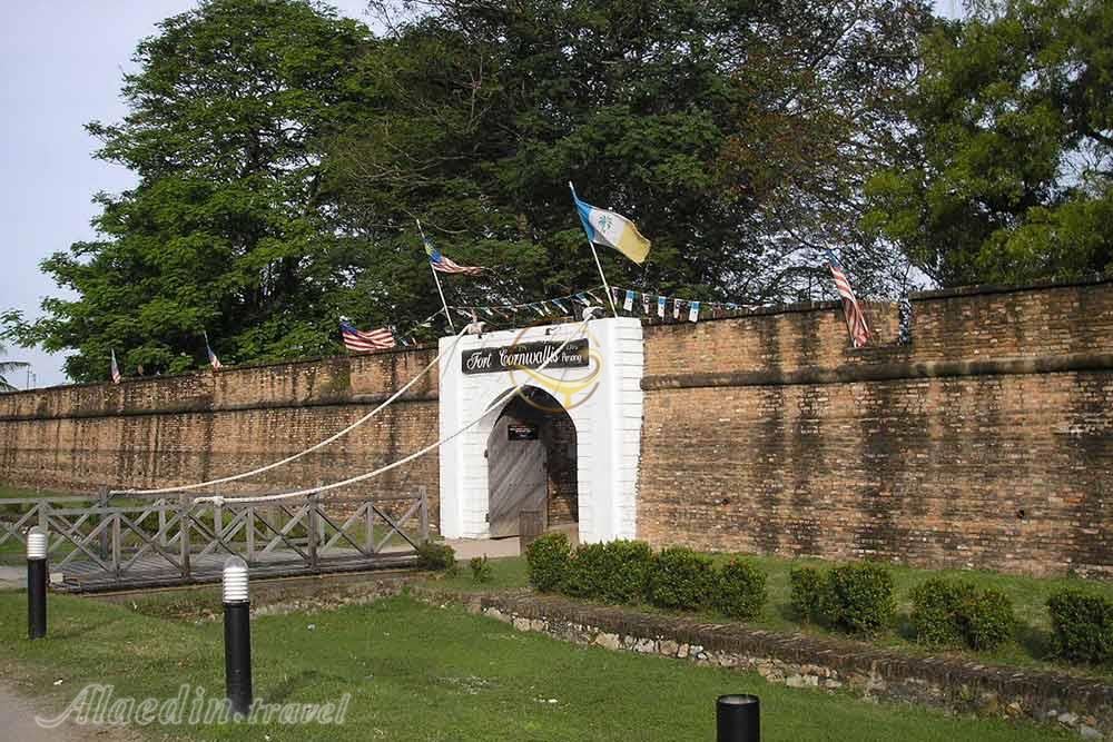 قلعه کورنوالیس در پنانگ | علاءالدین تراول