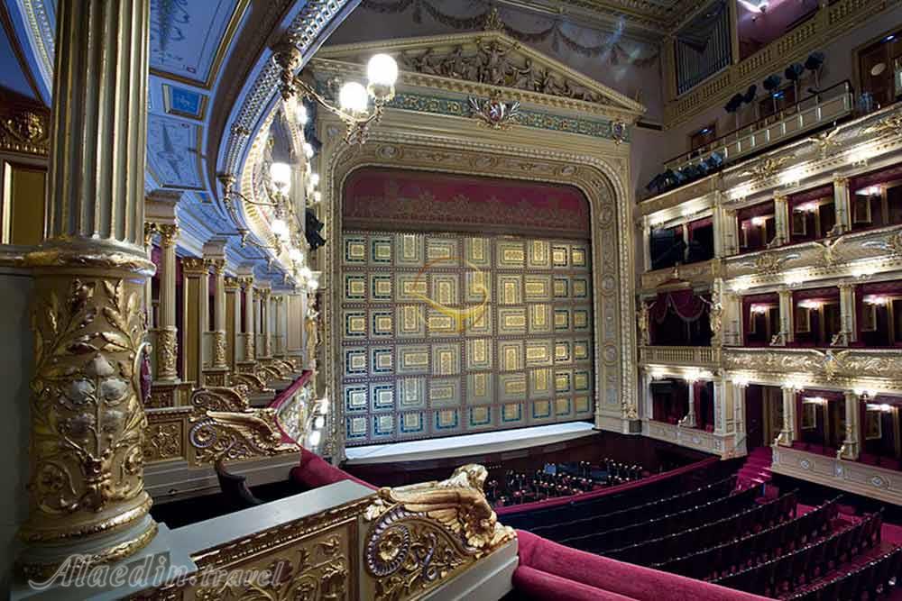 تئاتر ملی پراگ - جمهوری چک | علاءالدین تراول