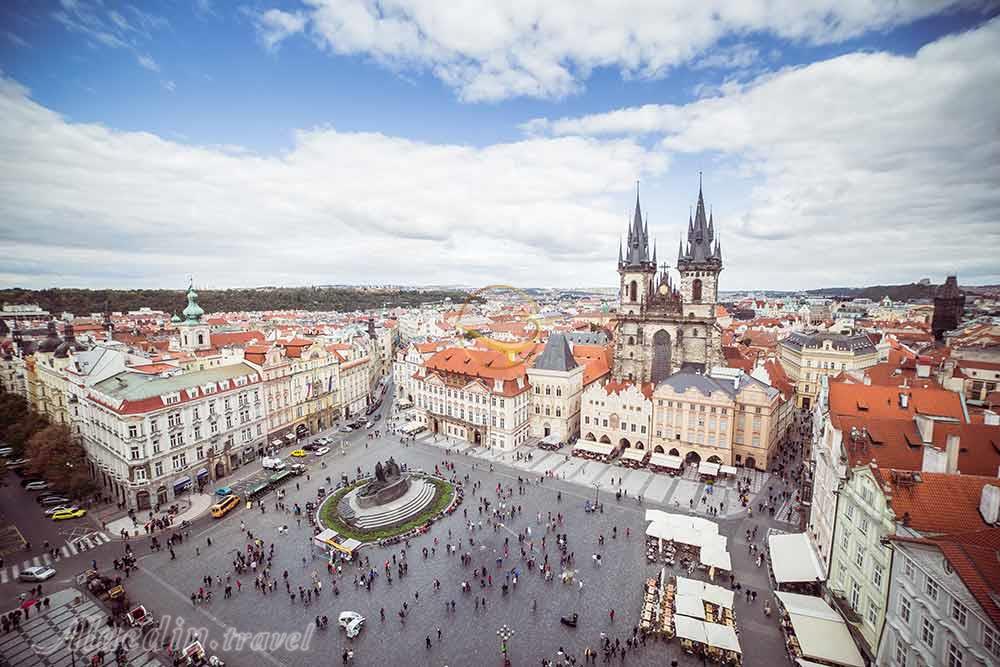میدان قدیمی شهر پراگ | علاءالدین تراول