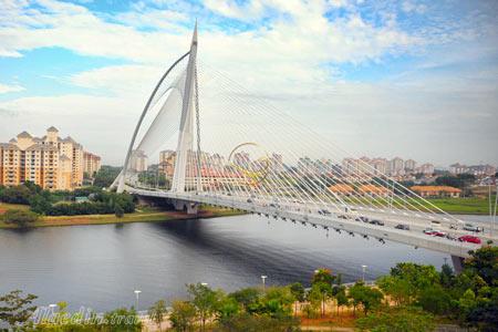 پل سری واواسان در پوتراجایا - مالزی