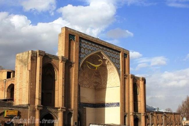 سردر عالی قاپو قزوین