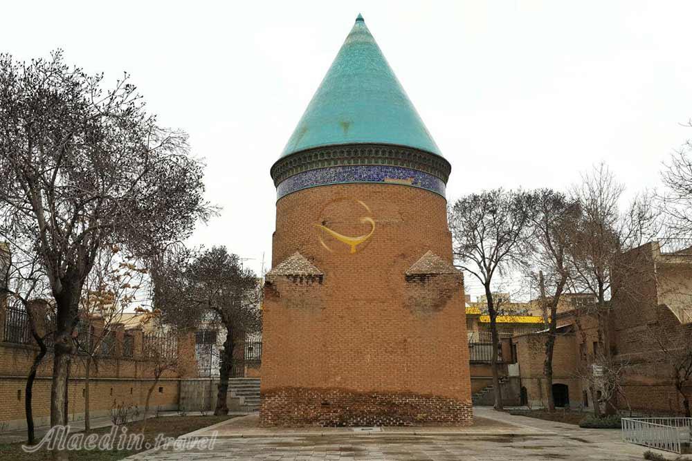 آرامگاه حمدالله مستوفی قزوین | علاءالدین تراول