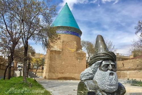 آرامگاه حمدالله مستوفی قزوین