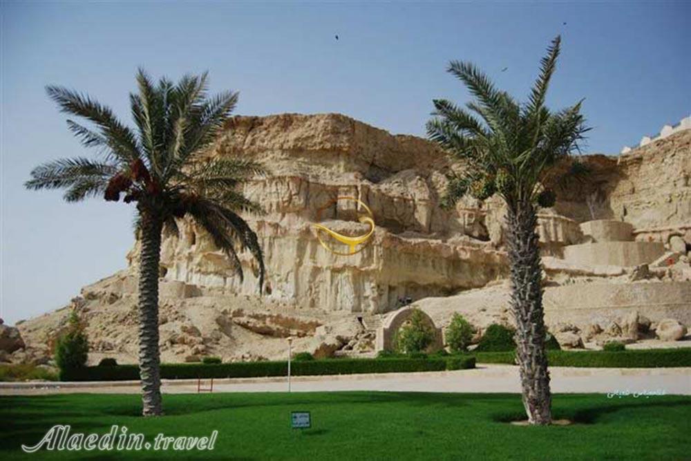 غار خربس قشم | علاءالدین تراول