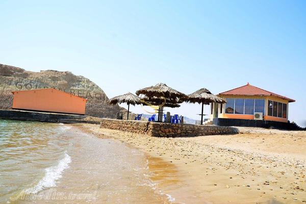 پلاژ بانوان قشم