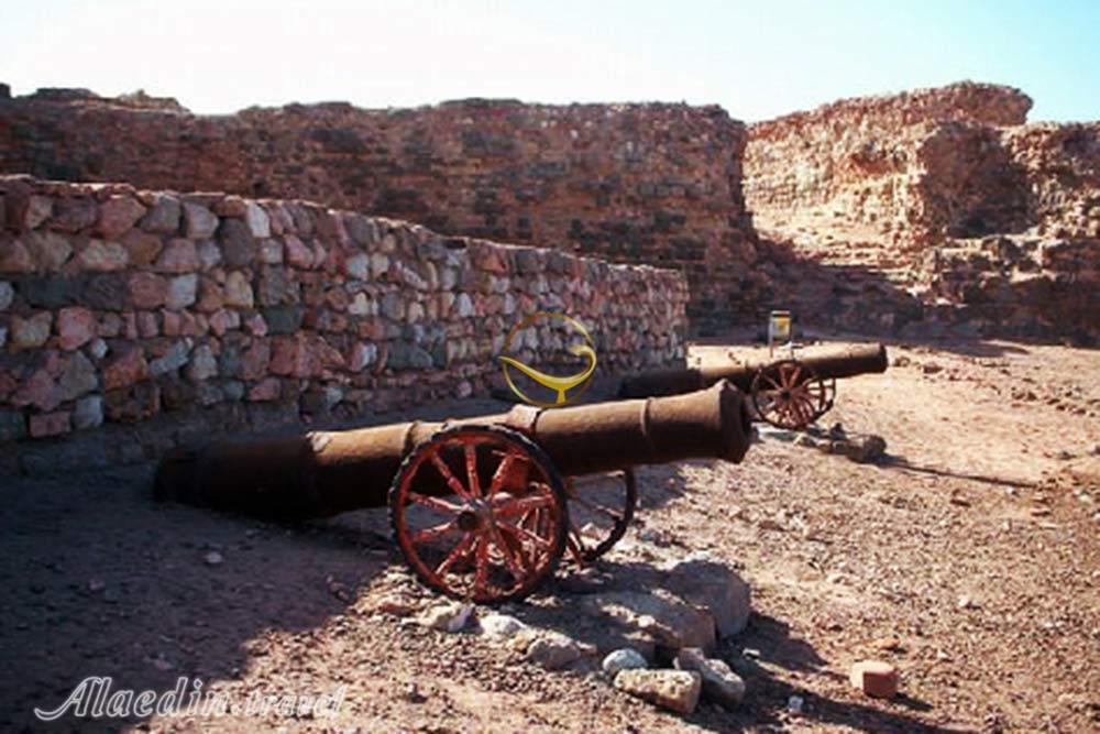 قلعه پرتغالی های قشم | علاءالدین تراول