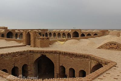 کاروانسرای دیر گچین قم