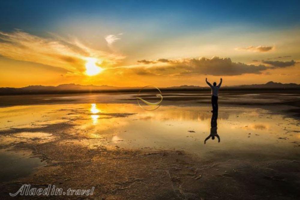 دریاچه حوض سلطان قم | علاءالدین تراول