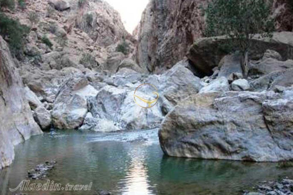 تنگ کرو در رابر | علاءالدین تراول