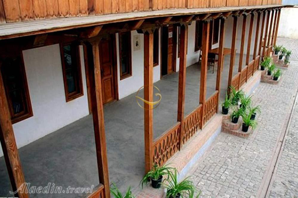 خانه میرزا کوچک خان جنگلی در رشت | علاءالدین تراول