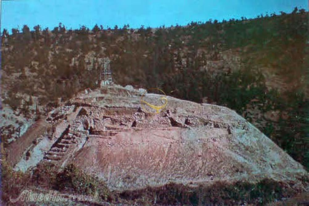 محوطه باستانی تپه مارلیک رودبار | علاءالدین تراول