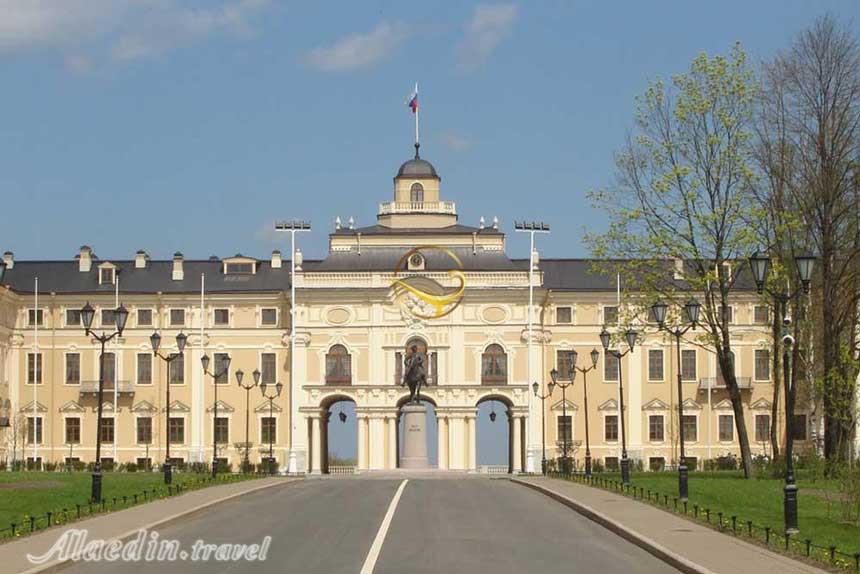 کاخ کنستانتین سنت پترزبورگ روسیه | علاءالدین تراول