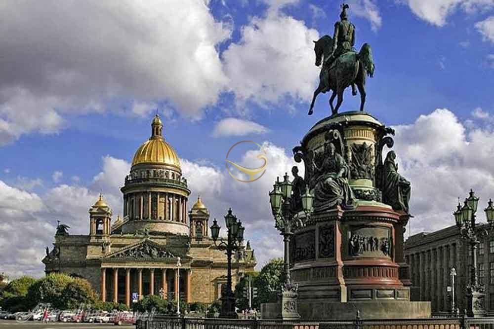 تندیس نیکولای اول (میدان نیکولای اول) سنت پترزبورگ روسیه | علاءالدین تراول