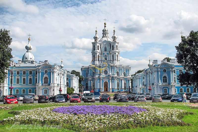کلیسای اسمولنی سنت پترزبورگ روسیه | علاءالدین تراول