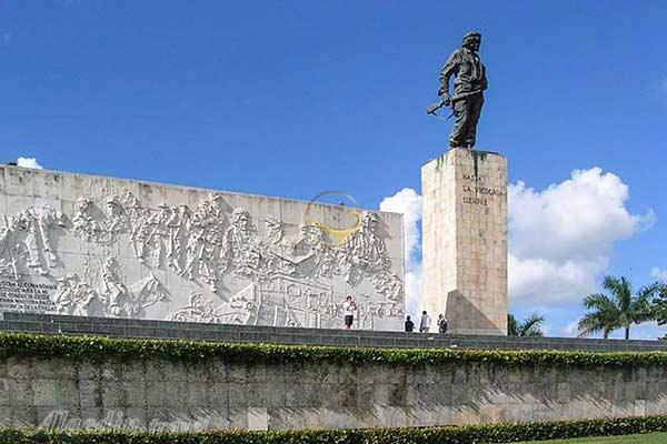 کلیسای چه گورا و کودک سانتا کلارا - کوبا