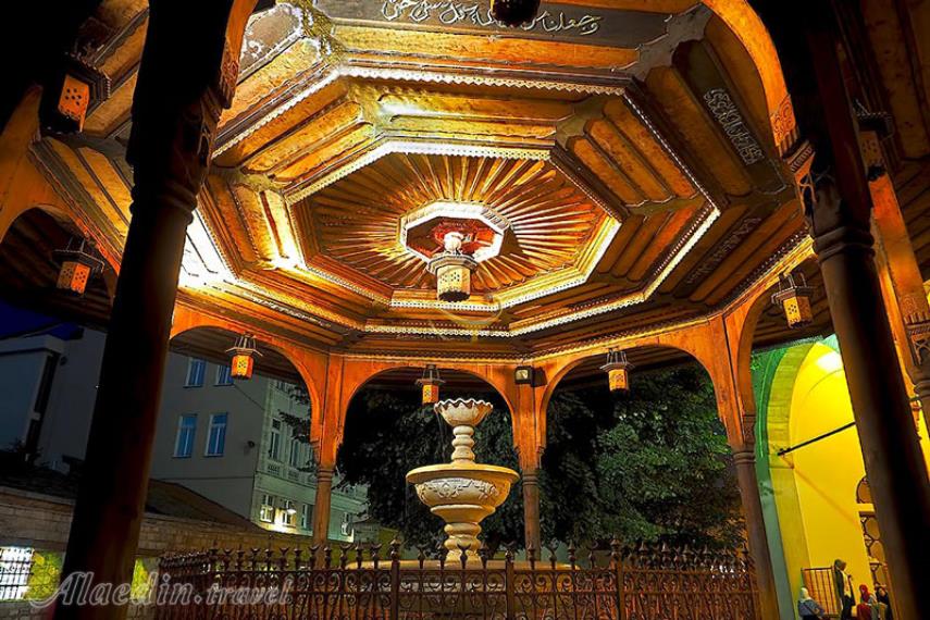 مسجد قاضی خسرو بیگ سارایوو - بوسنی و هرزگوین