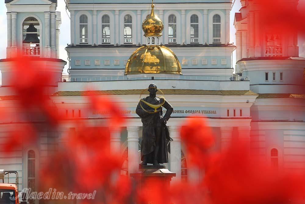 کلیسای جامع سنت تئودور اوشاکوف سارانسک | علاءالدین تراول