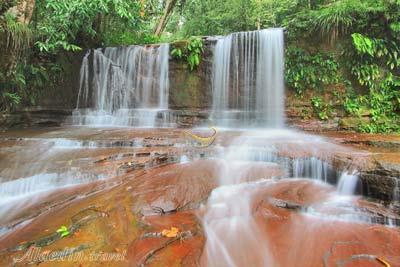پارک ملی لمبیر هیلز ساراواک - مالزی