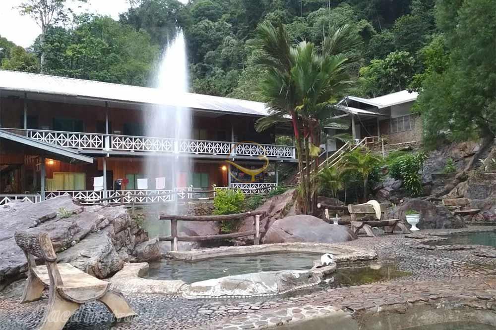 چشمه آب گرم ماراراپ ساراواک - مالزی | علاءالدین تراول