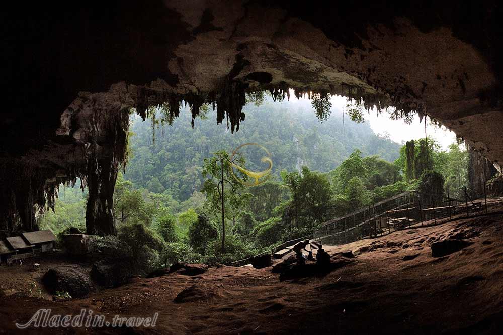 غارهای مولو ساراواک | علاءالدین تراول